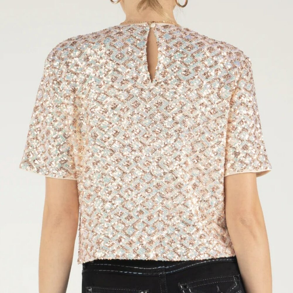 Miss Me Geometric Sequin Short Sleeve Top - Picture 3 of 3